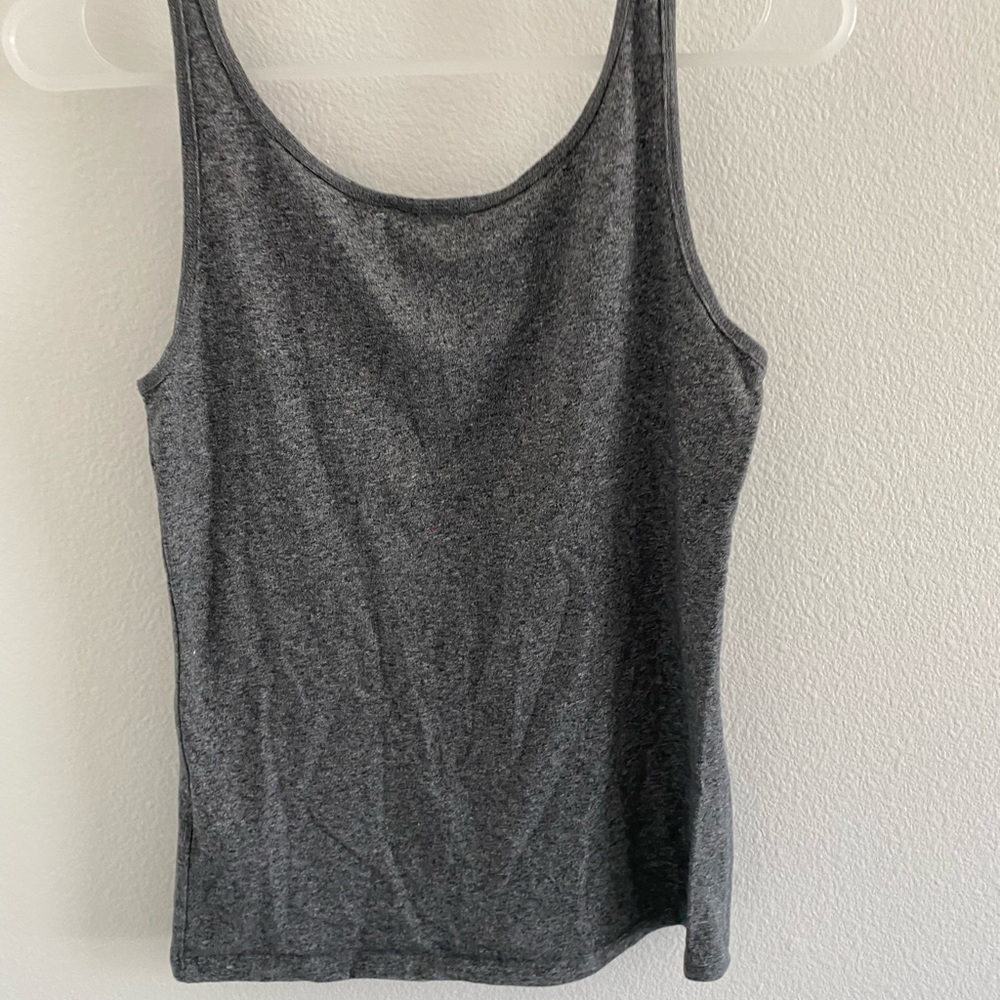 Workout tank - Picture 2 of 2